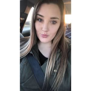 Meet your Posher, Lacey